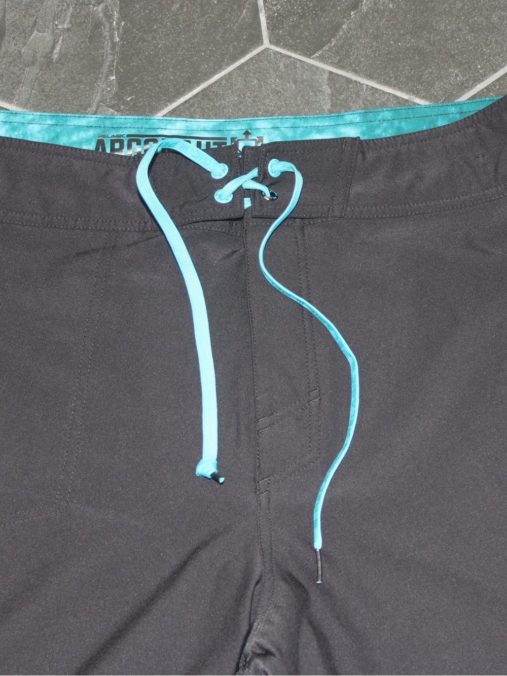 Pelagic Argonaut Boardshorts Men's Size 38 Black Aqua Fishing Swim Trunks - Picture 3 of 12